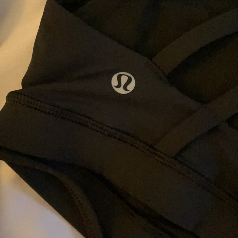 Lululemon sports bras - Picture 5 of 5